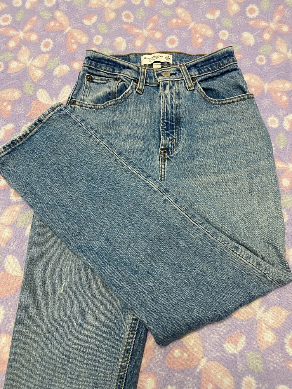 Abercombrie & Fitch The ‘90s straight ultra high rise 23 000XS curve love